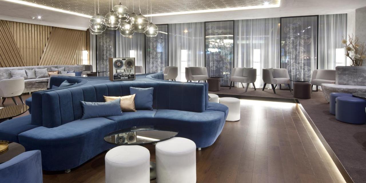 Clarion Congress Hotel Чешка Будьовица Екстериор снимка