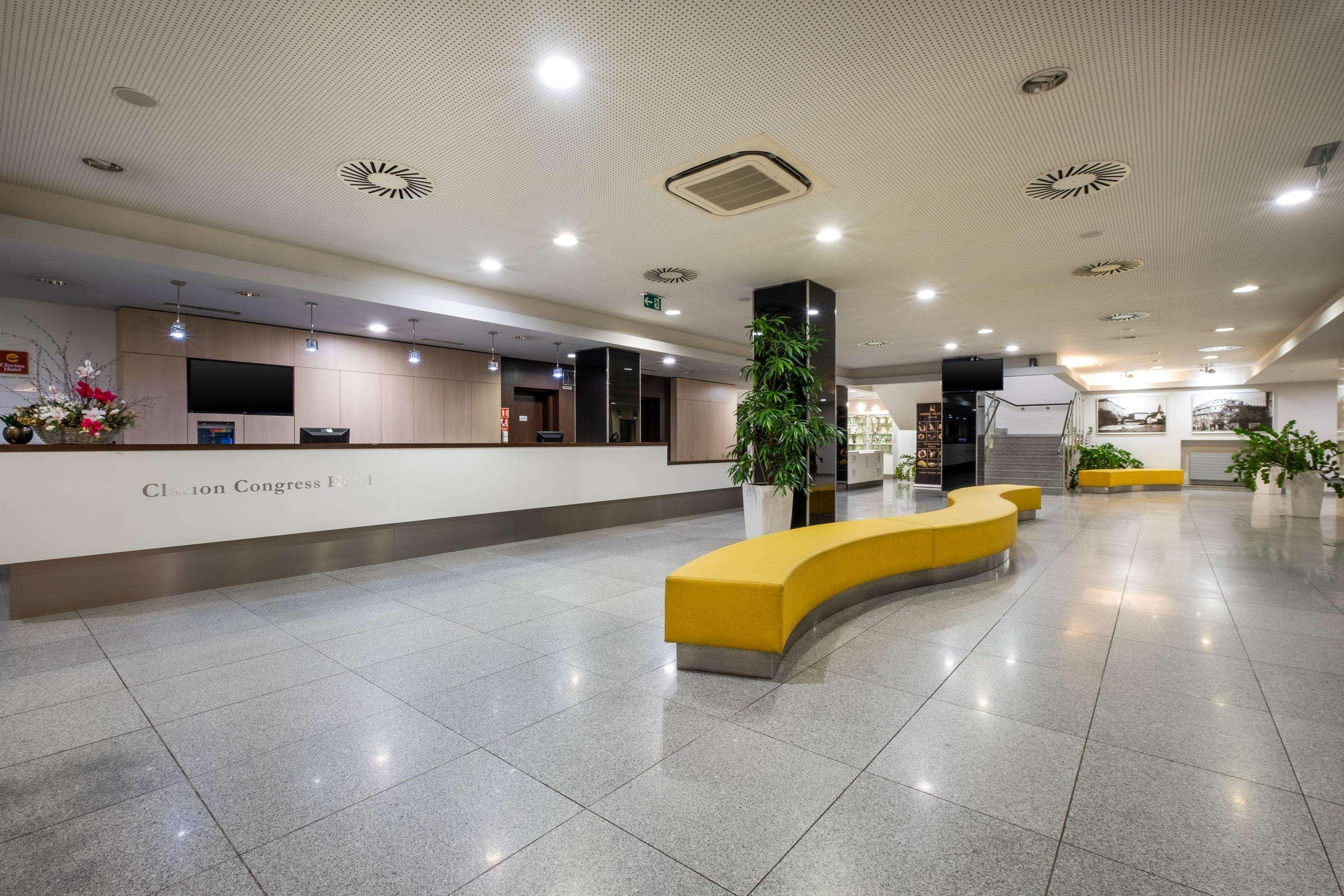 Clarion Congress Hotel Чешка Будьовица Екстериор снимка
