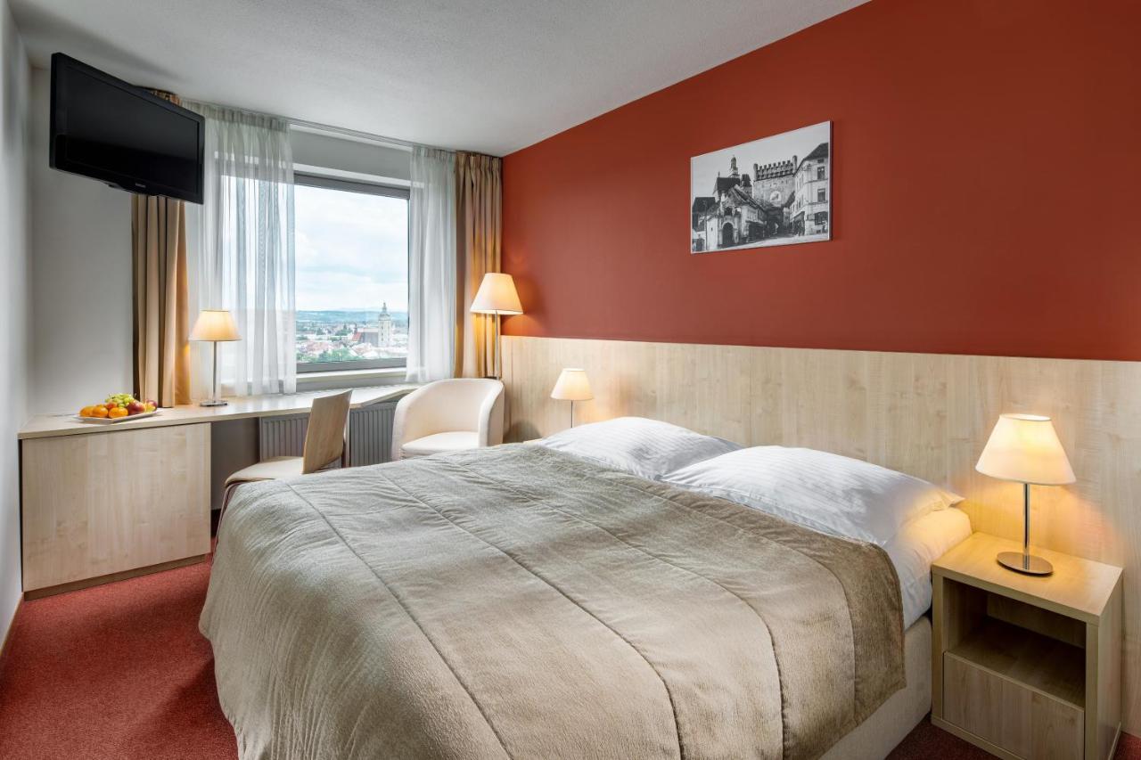 Clarion Congress Hotel Чешка Будьовица Екстериор снимка