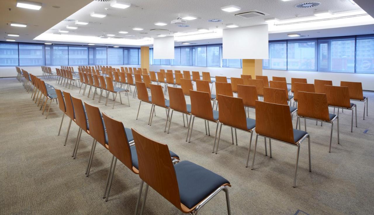 Clarion Congress Hotel Чешка Будьовица Екстериор снимка