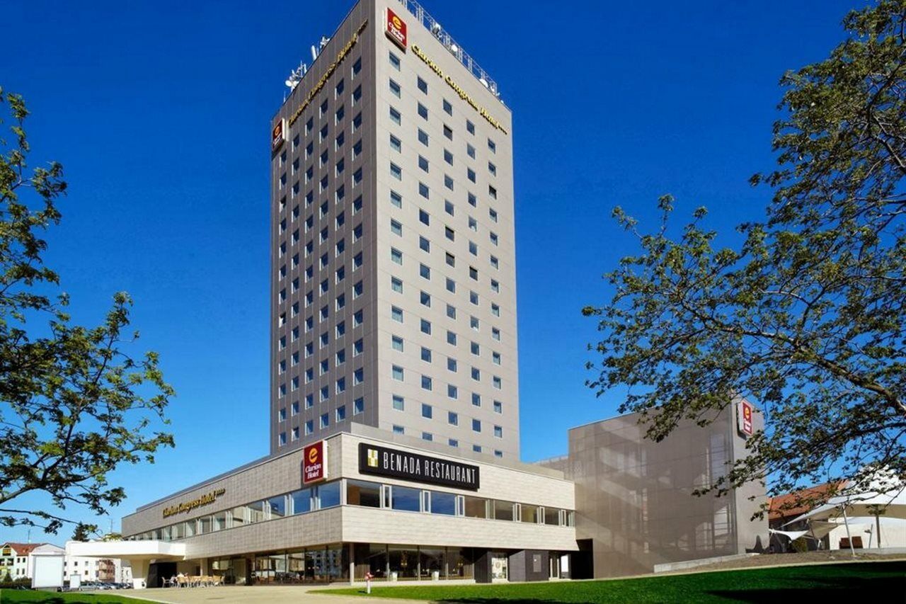Clarion Congress Hotel Чешка Будьовица Екстериор снимка